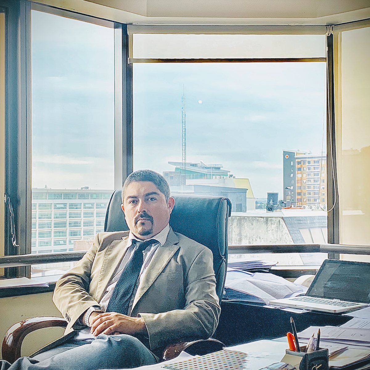 Oficina del estudio jurídico TDefiende.cl en el centro de Temuco
